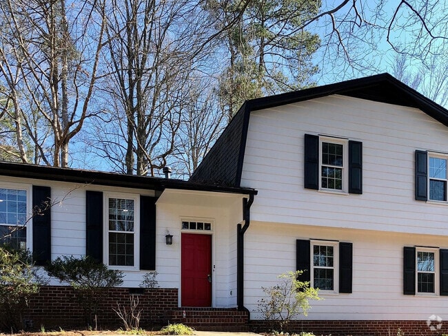 Room in House on N Harrison Ave