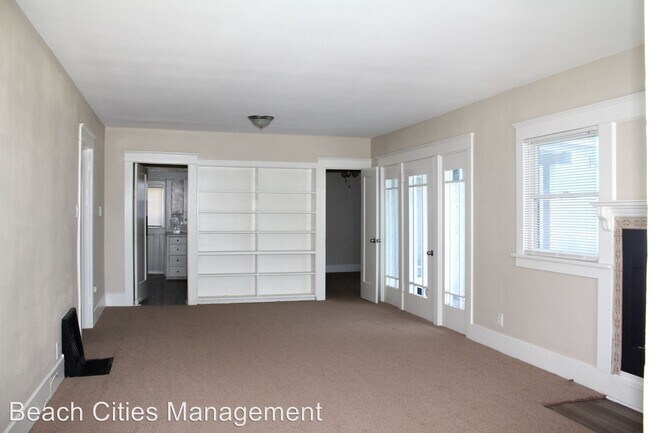 Building Photo - 364 Coronado Ave