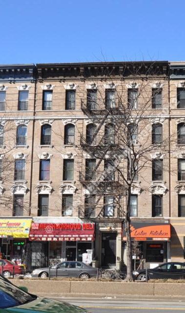 Building Photo 2015 - RH 2546 7 AVE LP.