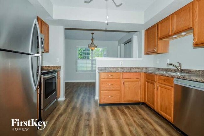 Foto del edificio - 4824 Ossington Ct