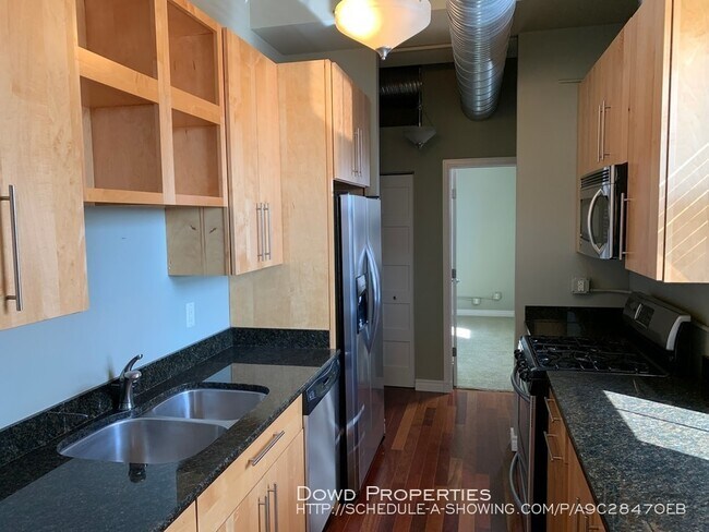 Foto del edificio - 212 N Center St