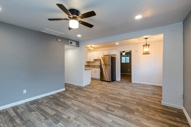 Building Photo - 4535 E 14th St