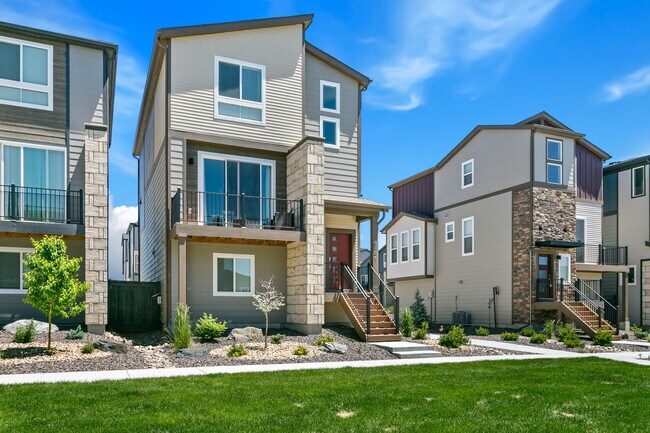 Front Entrance - 6351 Hijinks Ln