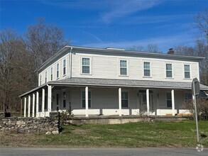 Building Photo - 1370 US-9