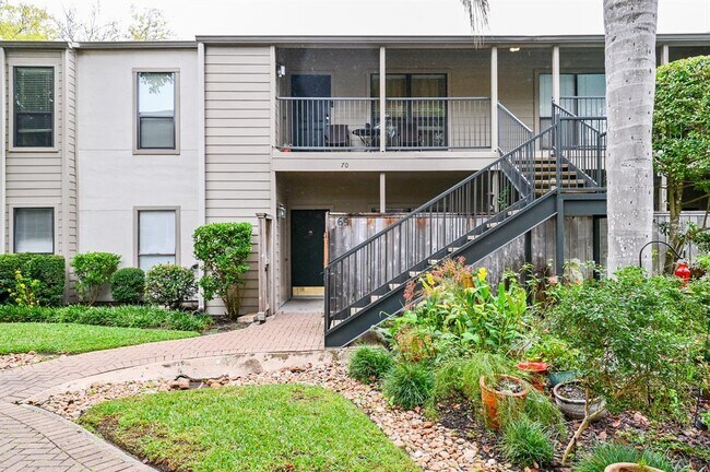 Building Photo - 1100 Augusta Dr