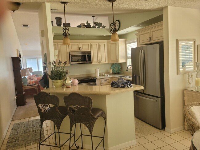 Foto del edificio - 6120 Bear Creek Ct
