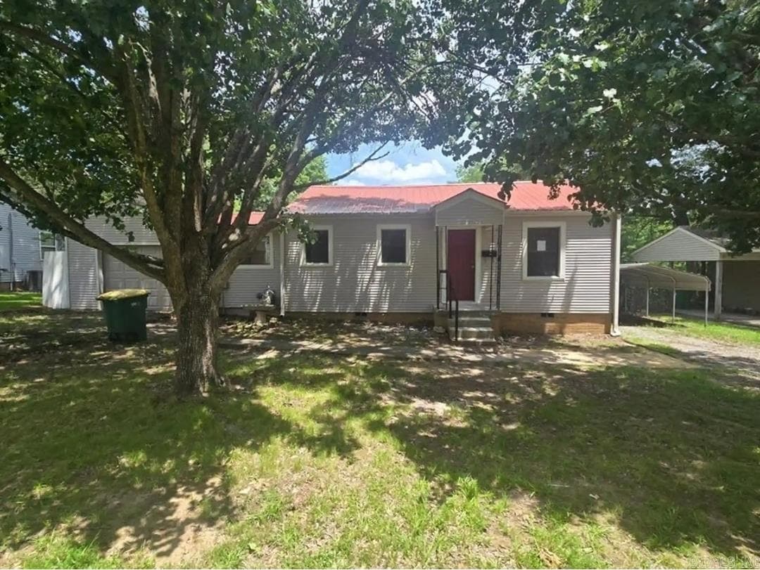 Primary Photo - 204 Glenora Ave