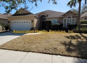 Building Photo - 8839 SW 74th Ave