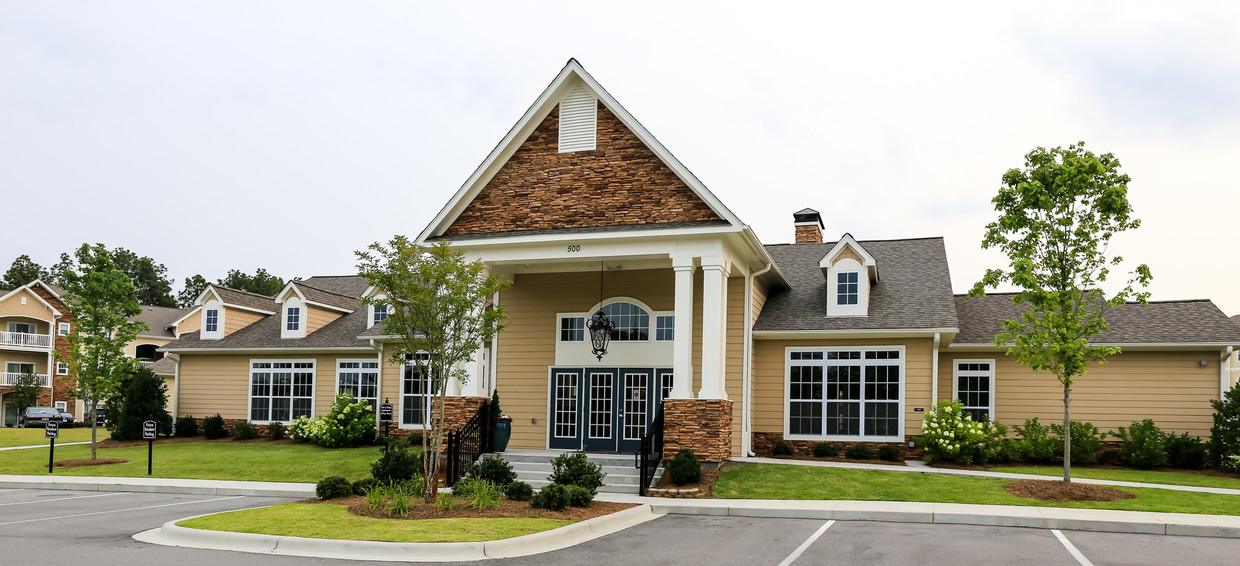 Our Clubhouse is open 7 days a week - Tylers Ridge at Sand Hills