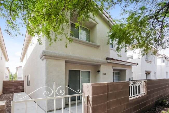 Building Photo - 3020 Sunrise Bay Ave