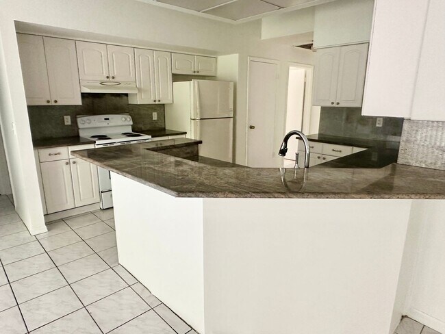 Foto del edificio - Huge 4/3 home in Lake Mary