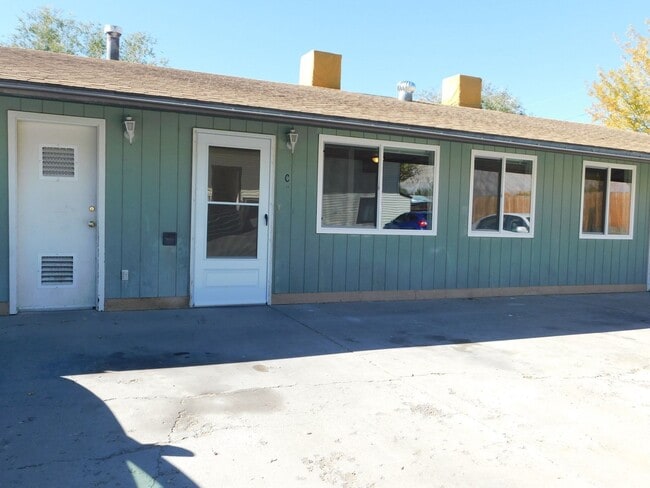 Building Photo - 3292 Lombardy Ln