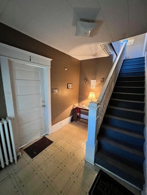 Building Photo - 402 Straley Ave