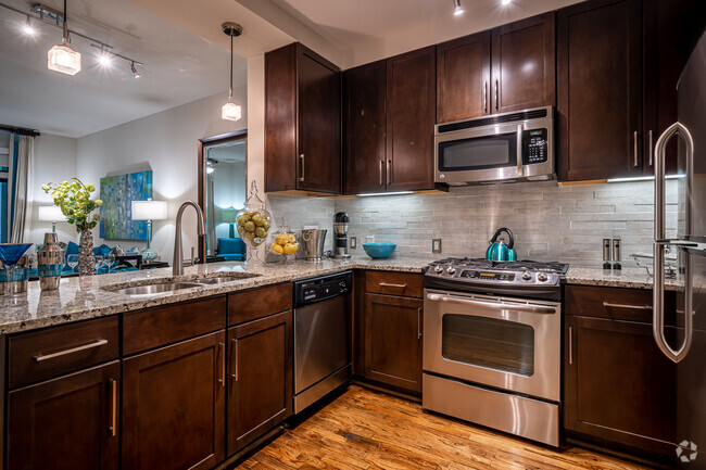 1HAB, 1BA - 755 ft² - 2900 West Dallas