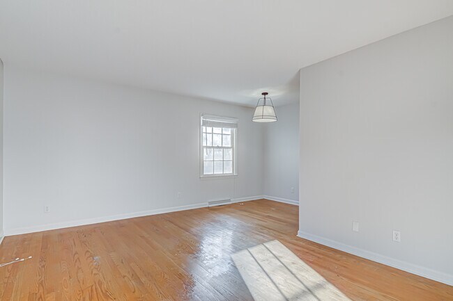 Foto del edificio - 805 Trenton St