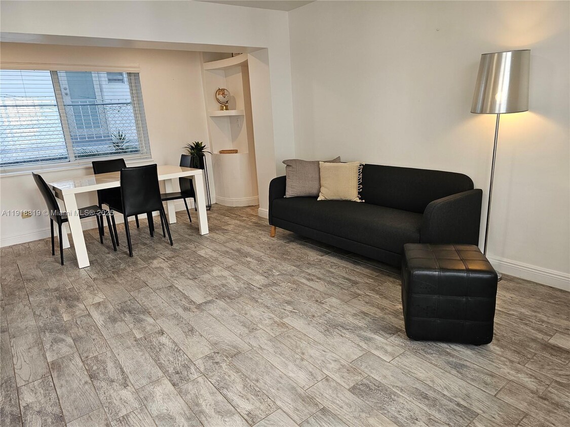 Foto principal - 622 15th St