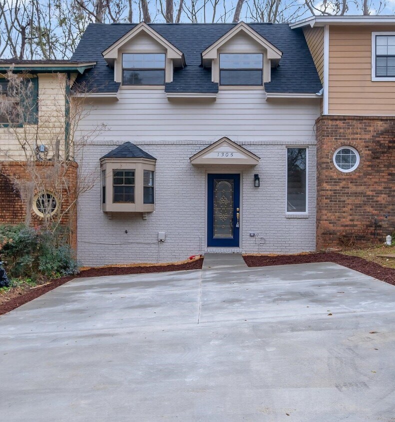 Foto principal - 1305 Cross Creek Cir