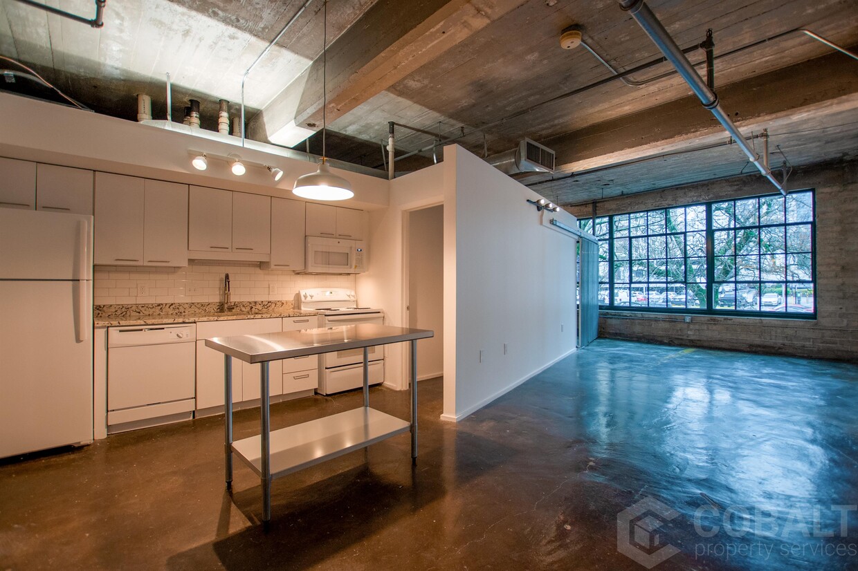 Foto principal - 75 John Wesley Dobbs Ave NE