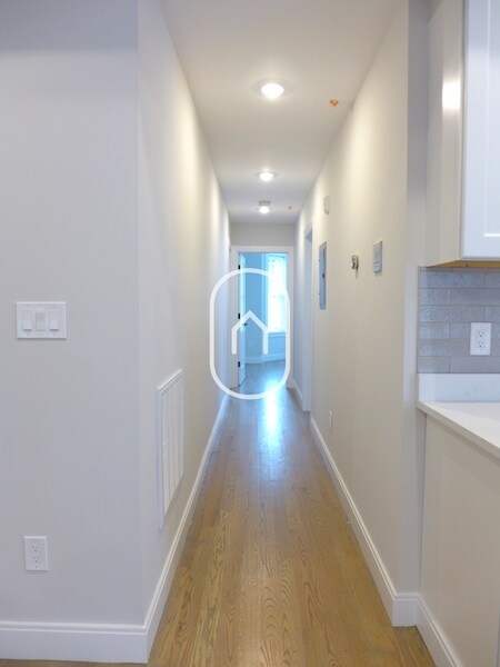 Foto del edificio - 18 Arcola St