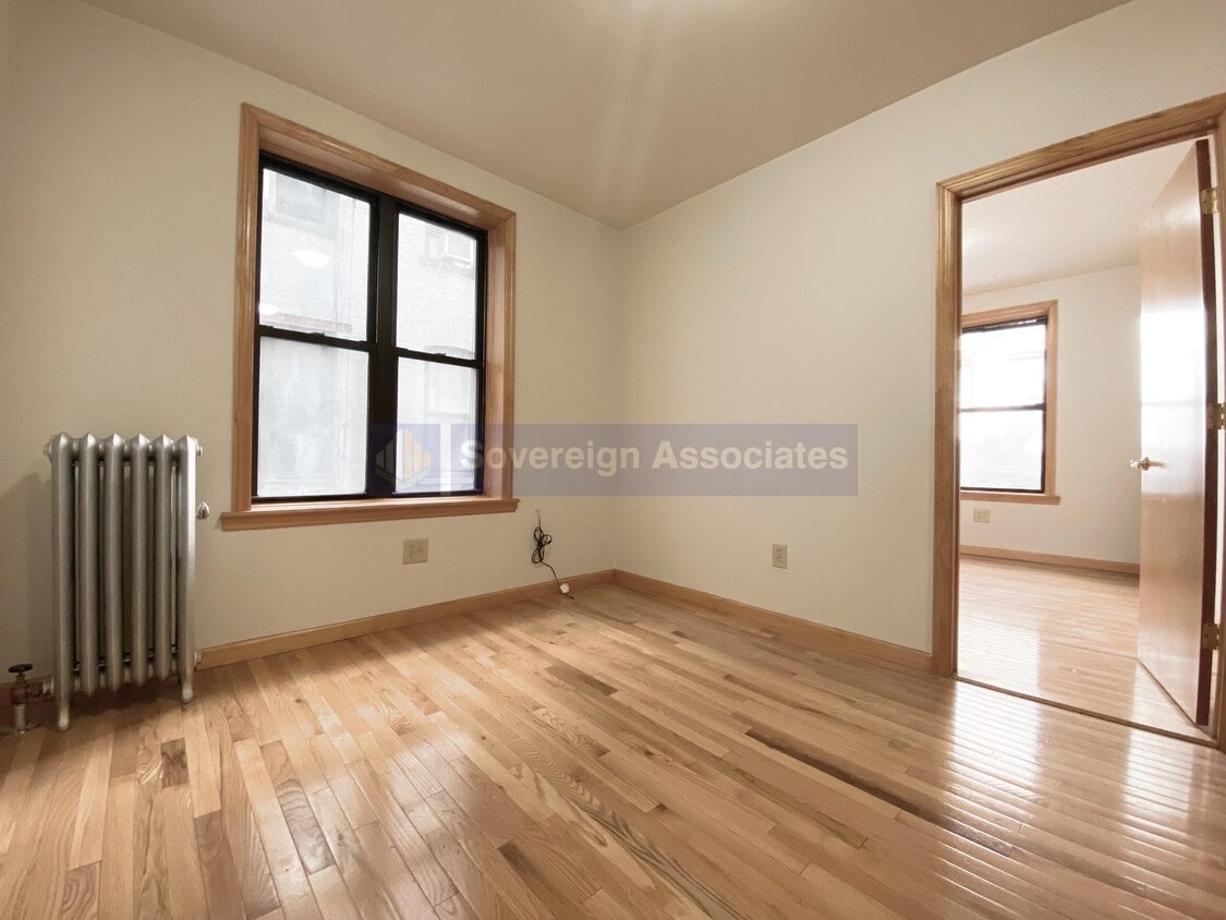 75 Cabrini Boulevard Room for Rent in New York, NY
