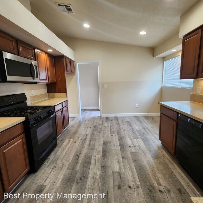 Foto del edificio - 3 br, 2 bath House - 1193 Tilson Dr