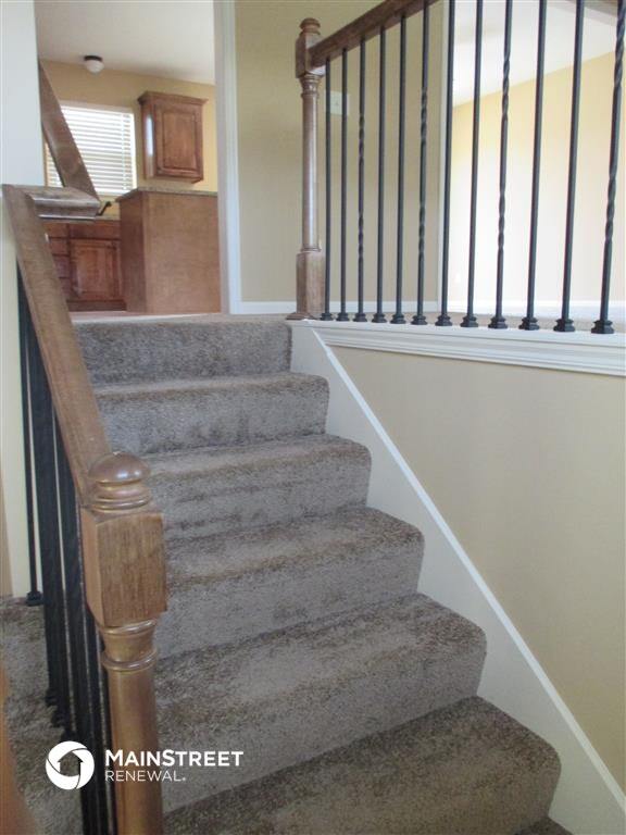 Building Photo - 104 Golfview Dr