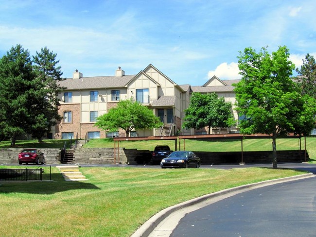 Foto del edificio - The Edge at Oakland Apartments - Auburn Hills