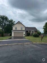 Building Photo - 2404 Kenmore Ct