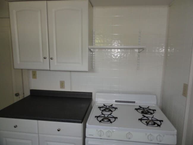 Building Photo - 1209 S W Ave