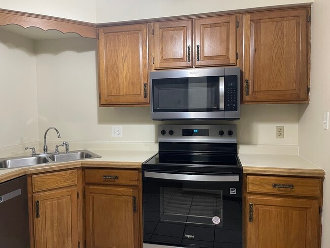 Foto del edificio - 2109 Porte Deleau Ct