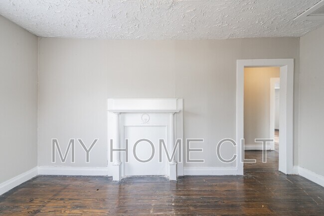 Foto del edificio - 1017 Holland Ave