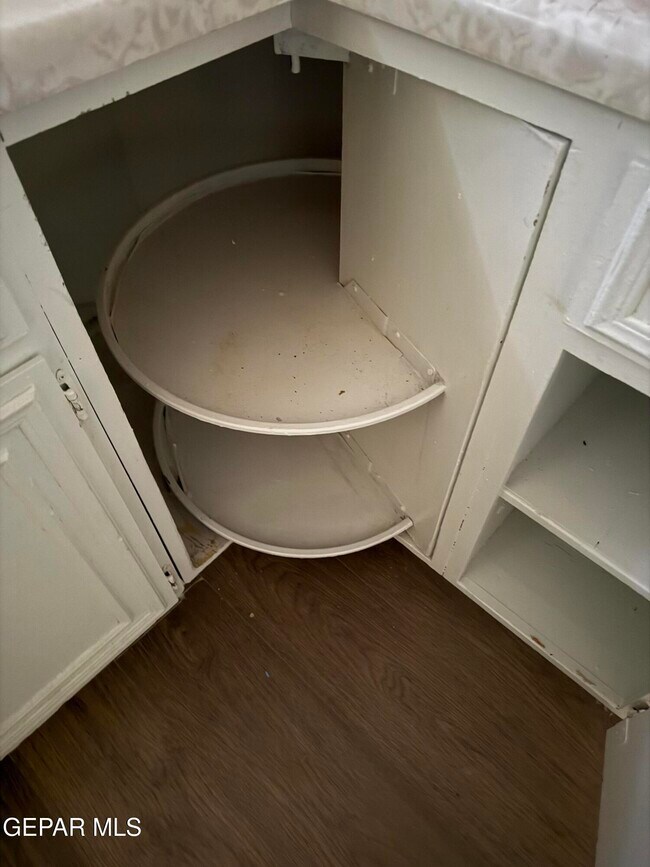 Foto del edificio - 1213 N Boone St