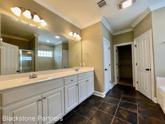 Foto del edificio - 4 br, 2 bath House - 14345 Villa Grove Dr