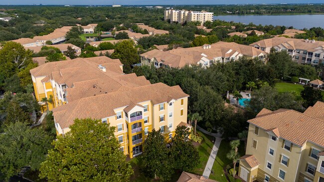 Foto del edificio - 3314 Robert Trent Jones Dr