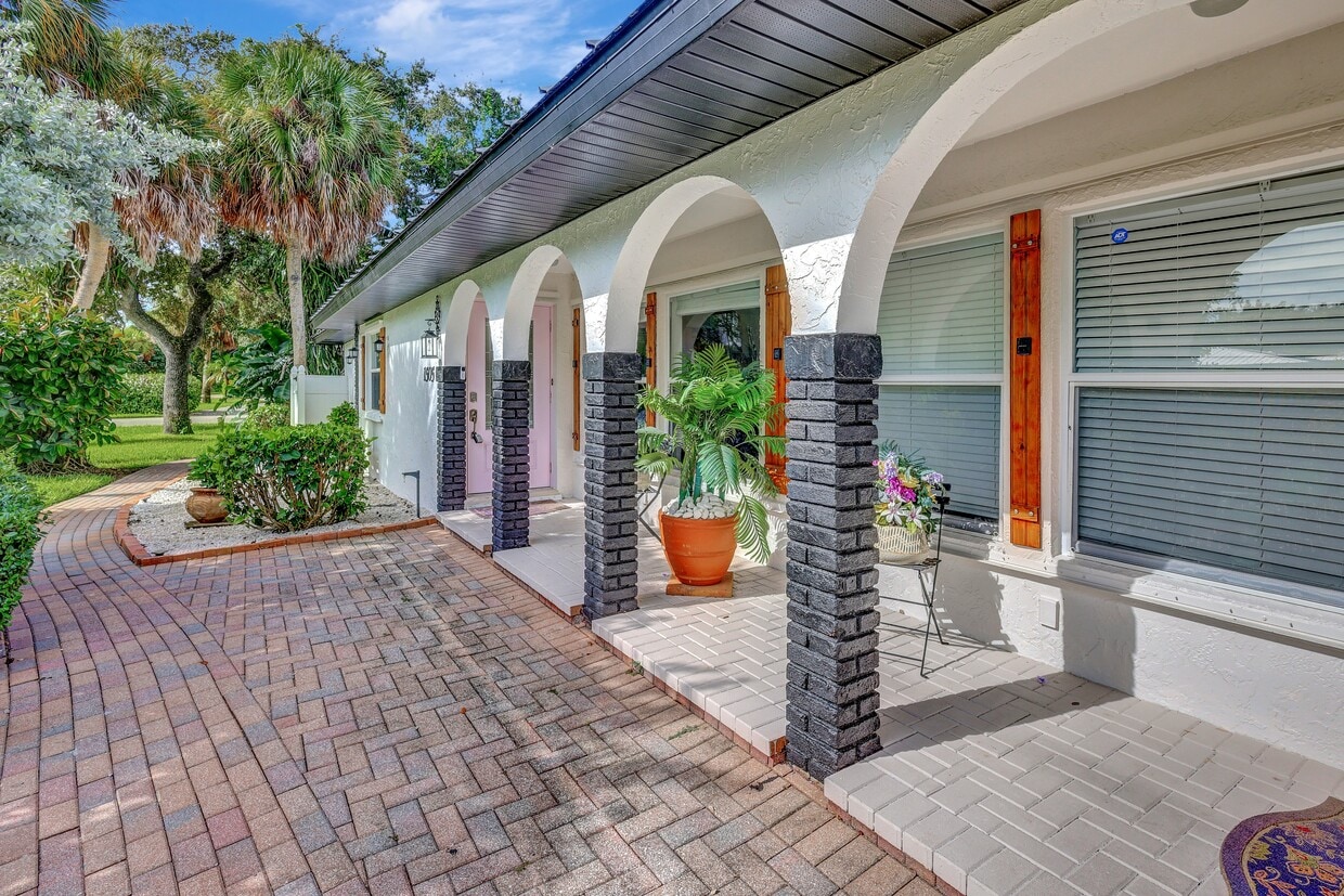 Foto principal - 1505 Coral Ave