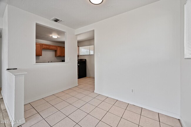 Foto del edificio - 3127 W Palo Verde Dr