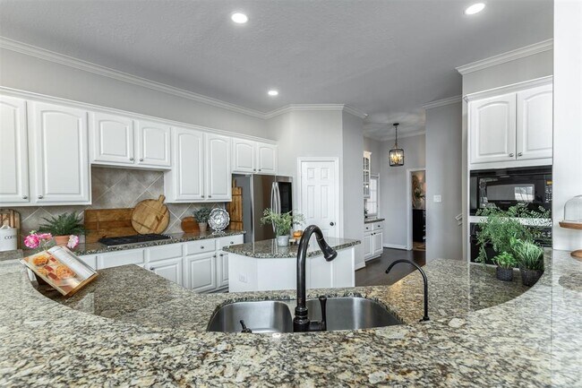 Building Photo - 1211 Mahogany Run Dr