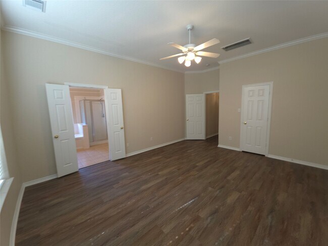 Foto del edificio - 21219 Willow Glade Dr