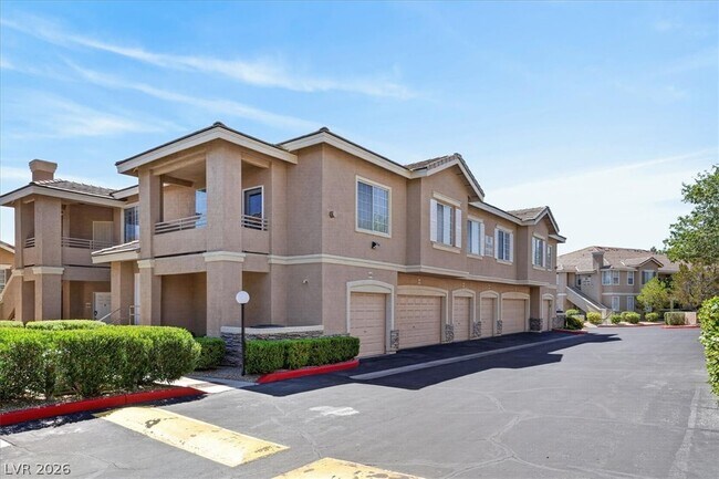 Foto del edificio - 9901 Trailwood Dr