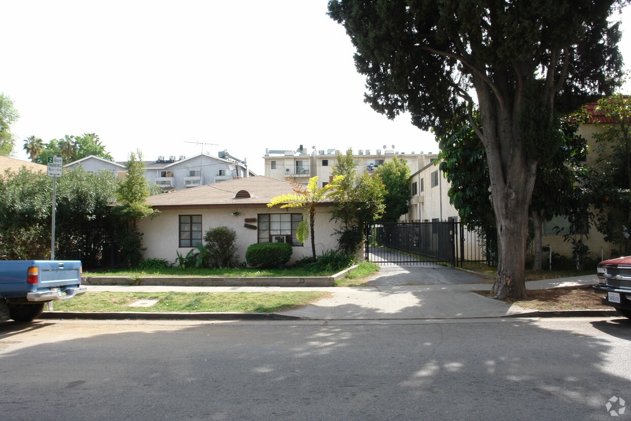 Building Photo - 14316 Friar St