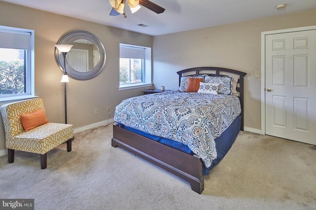 Foto del edificio - 6901 Pleasant Ct