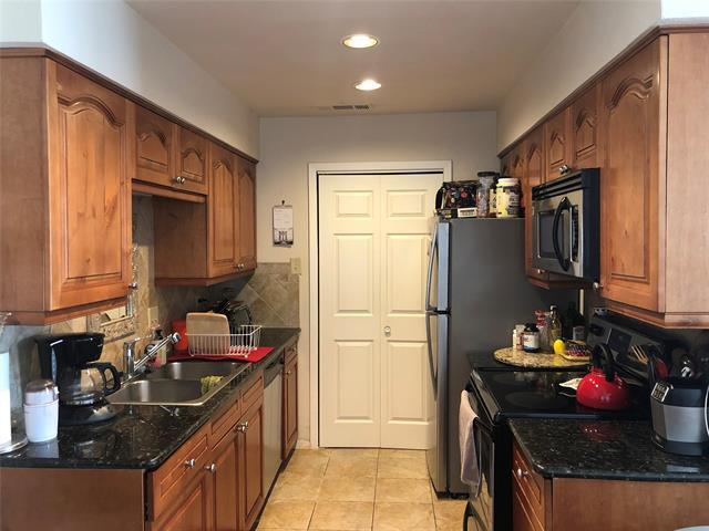 Foto principal - 5723 Cedar Creek Dr
