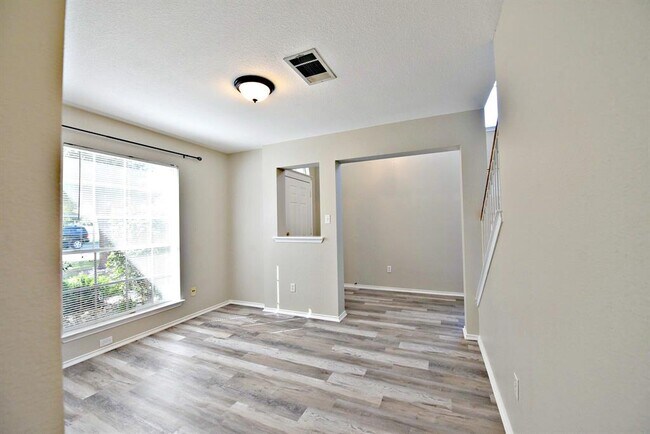 Foto del edificio - 523 Territory Trail