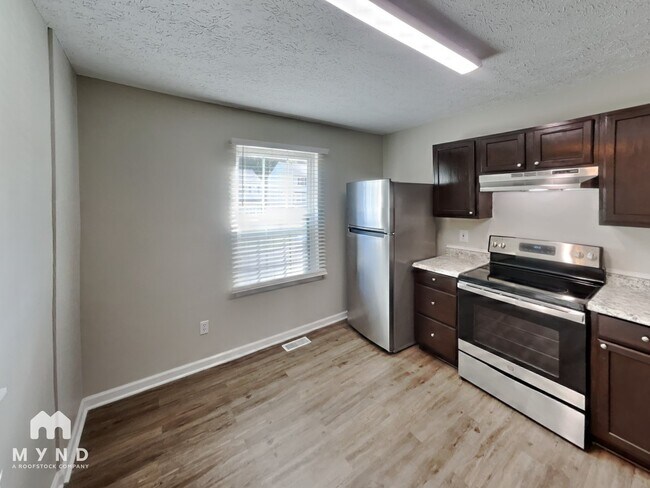 Building Photo - 1106 Lady Banks Dr
