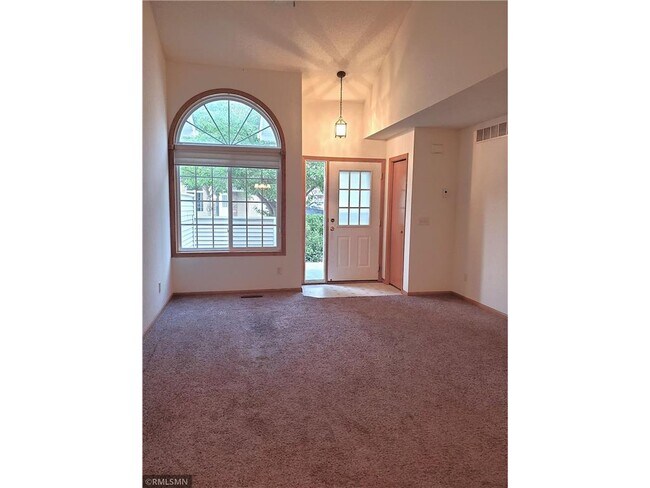 Foto del edificio - 1902 Aster