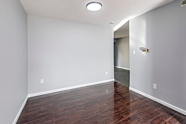 Foto del edificio - 54 Georgetown Rd