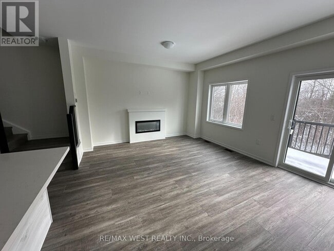 Photo du bâtiment - 50 Seahorse Cmn