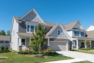 Building Photo - 2046 Saddlebred Dr