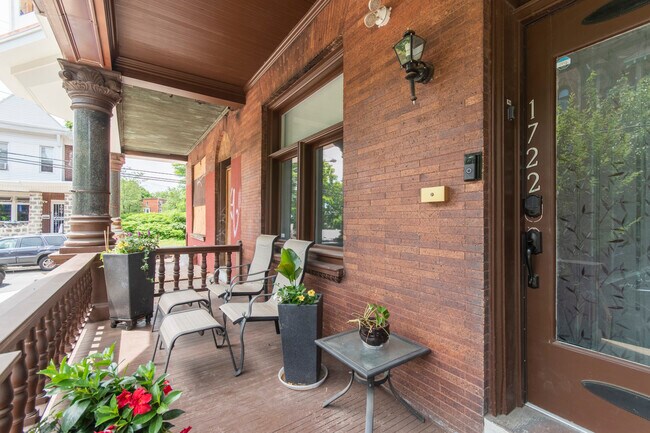 Building Photo - 1722 Marlton Ave