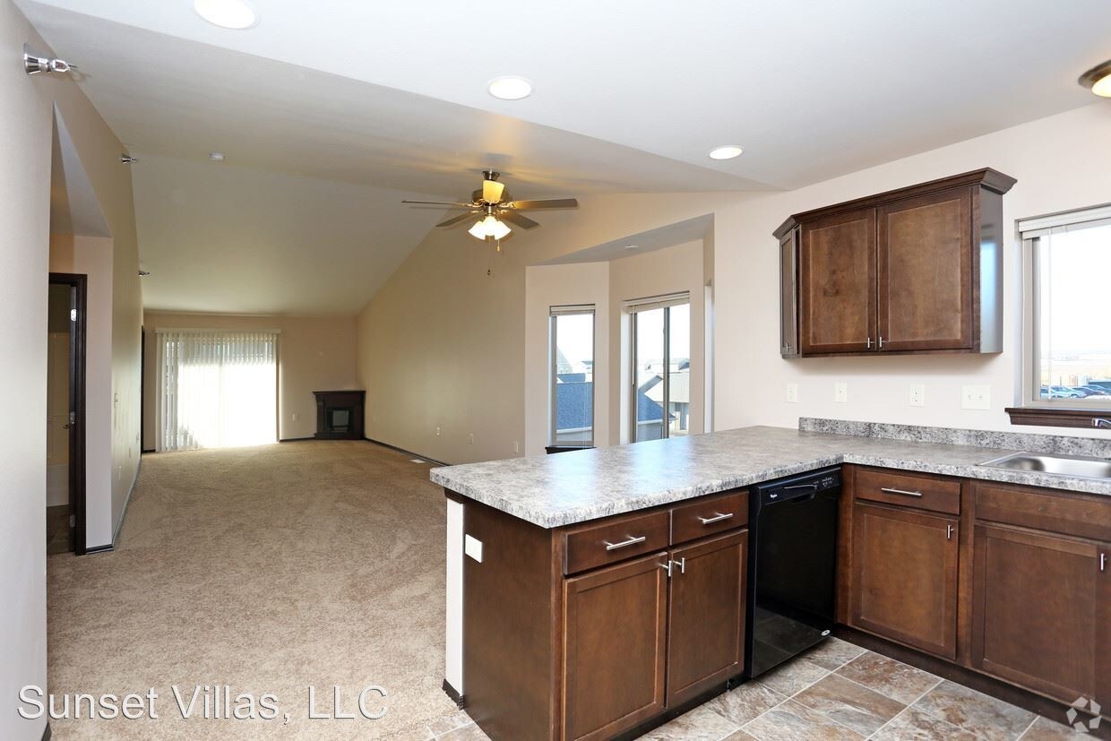 Foto principal - 1740-1740 S Katie Ave